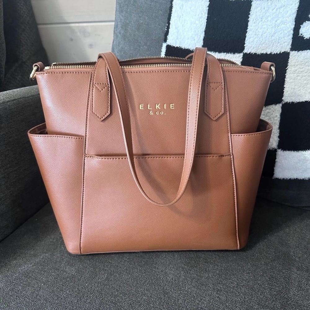 THE CAIRO Elkie & Co Vegan Leather Diaper Bag